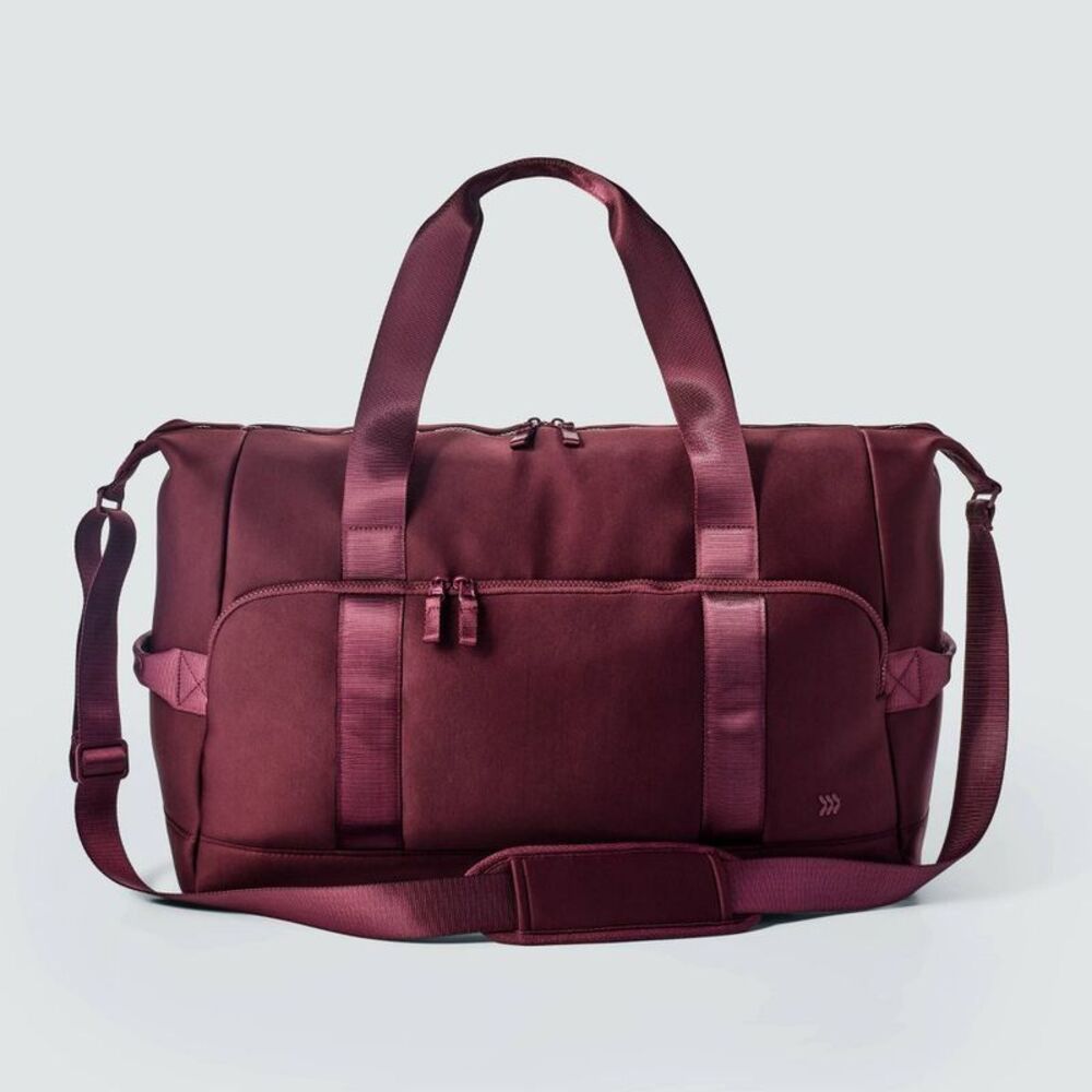 All In Motion - Faux Neoprene Weekender Bag - All In Motion - Maro Red